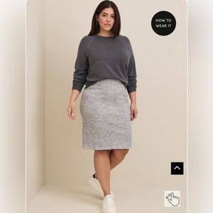 Torrid | Midi Double-knit pencil skirt (Size 00)